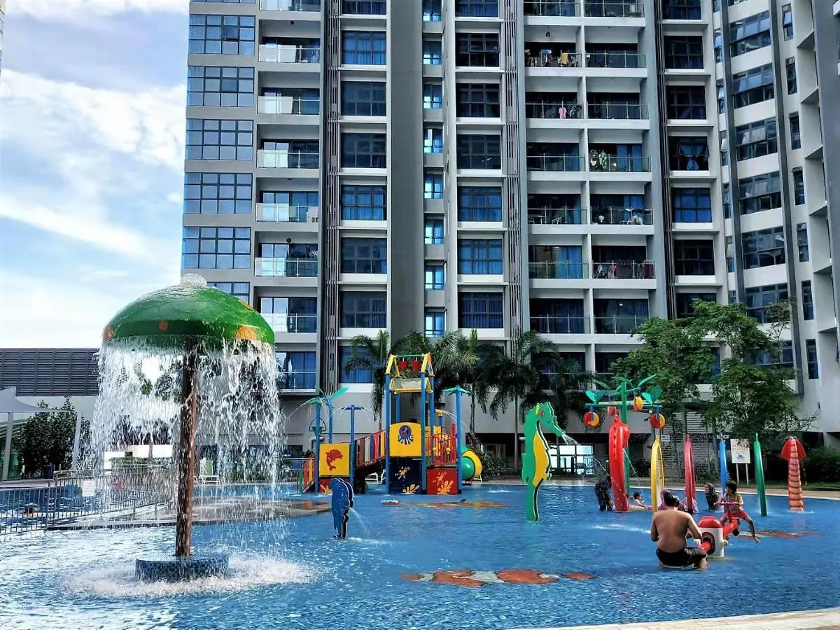 Apartment Spacious 1Br Kingbed Seaview Pool Wifi 8Min Jonker Atlantis Tranquerah Malaysia